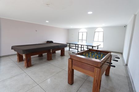 Apartamento à venda com 72m², 2 quartos e 1 vagaÁrea comum - Sala de Jogos