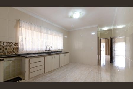 Casa para alugar com 200m², 3 quartos e 2 vagas Casa para alugar com 200m², 3 quartos e 2 vagasCozinha