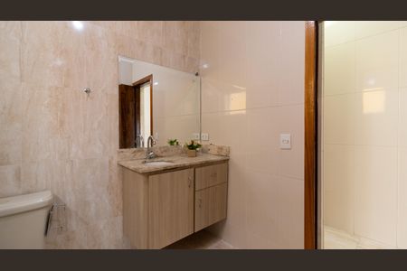 Casa para alugar com 200m², 3 quartos e 2 vagas Casa para alugar com 200m², 3 quartos e 2 vagasBanheiro 2