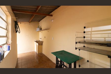 Casa para alugar com 200m², 3 quartos e 2 vagas Casa para alugar com 200m², 3 quartos e 2 vagasÁrea de Serviço 1