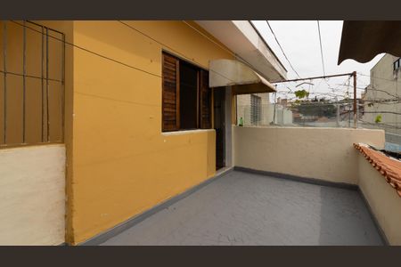 Casa para alugar com 200m², 3 quartos e 2 vagas Casa para alugar com 200m², 3 quartos e 2 vagasVaranda do Quarto 3