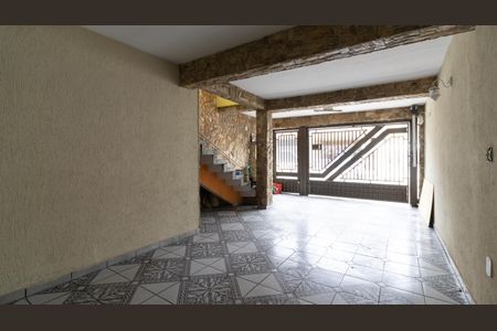 Casa para alugar com 200m², 3 quartos e 2 vagas Casa para alugar com 200m², 3 quartos e 2 vagasGaragem