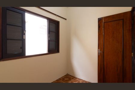 Casa para alugar com 200m², 3 quartos e 2 vagas Casa para alugar com 200m², 3 quartos e 2 vagasQuarto 2