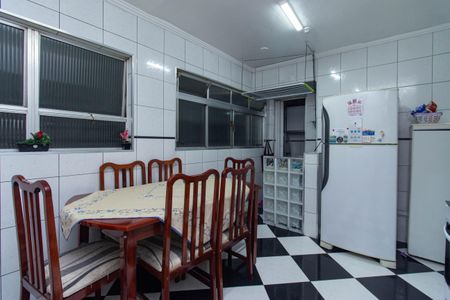 Apartamento à venda com 68m², 2 quartos e 1 vaga Apartamento à venda com 68m², 2 quartos e 1 vagaCozinha