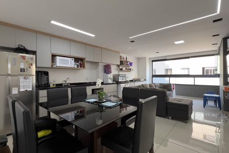 Apartamento à venda com 69m², 2 quartos e 1 vagaSala
