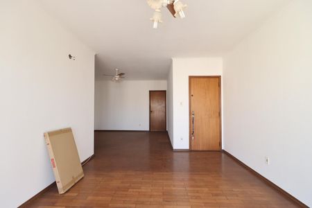 Apartamento para alugar com 134m², 4 quartos e 1 vagaSala