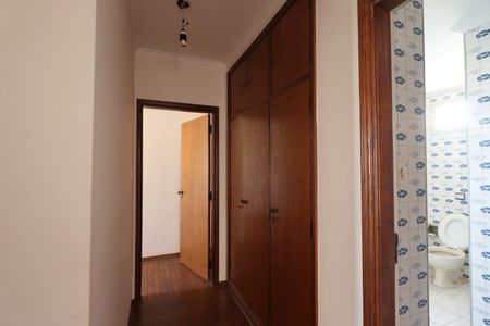 Apartamento para alugar com 134m², 4 quartos e 1 vagaCorredor