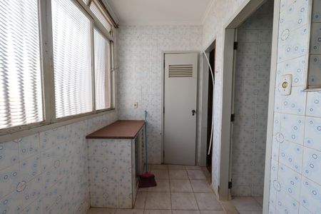 Apartamento para alugar com 134m², 4 quartos e 1 vagaÁrea de Serviço