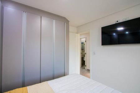 Apartamento à venda com 107m², 2 quartos e 2 vagas Apartamento à venda com 107m², 2 quartos e 2 vagasSuíte