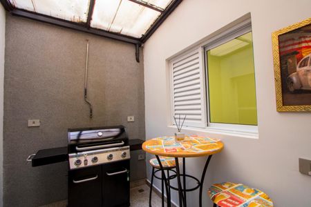 Apartamento à venda com 107m², 2 quartos e 2 vagas Apartamento à venda com 107m², 2 quartos e 2 vagasEspaço gourmet