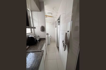 Apartamento à venda com 79m², 3 quartos e 2 vagas Apartamento à venda com 79m², 3 quartos e 2 vagasÁrea de serviço