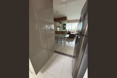 Apartamento à venda com 79m², 3 quartos e 2 vagas Apartamento à venda com 79m², 3 quartos e 2 vagasCozinha