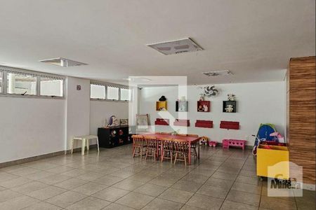 Apartamento à venda com 79m², 3 quartos e 2 vagas Apartamento à venda com 79m², 3 quartos e 2 vagasÁrea comum