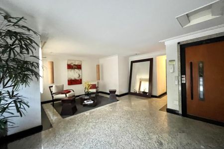 Apartamento à venda com 110m², 3 quartos e 3 vagasHall social