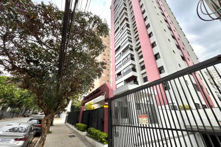 Apartamento à venda com 110m², 3 quartos e 3 vagasFachada