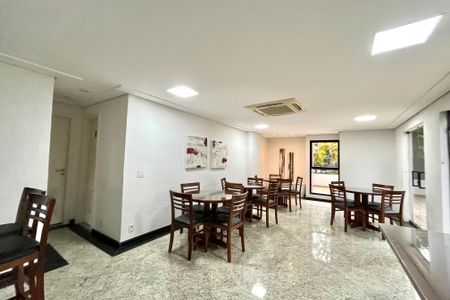 Apartamento à venda com 110m², 3 quartos e 3 vagasÁrea comum - Salão de festas
