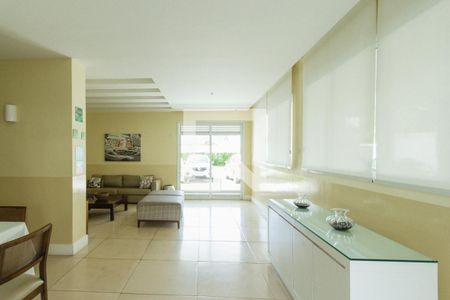 Apartamento à venda com 74m², 3 quartos e 1 vaga Apartamento à venda com 74m², 3 quartos e 1 vagaÁrea comum - Salão de festas