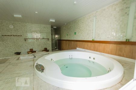 Apartamento à venda com 74m², 3 quartos e 1 vaga Apartamento à venda com 74m², 3 quartos e 1 vagaÁrea comum