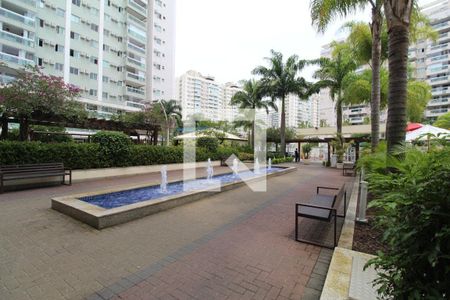 Apartamento à venda com 74m², 3 quartos e 1 vaga Apartamento à venda com 74m², 3 quartos e 1 vagaÁrea comum