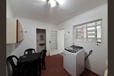 Casa à venda com 123m², 2 quartos e 1 vagaÁrea de Serviço