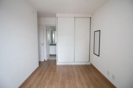 Apartamento à venda com 62m², 2 quartos e 2 vagasSuíte