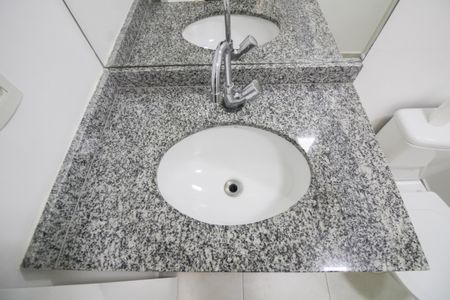 Apartamento à venda com 62m², 2 quartos e 2 vagasBanheiro Social