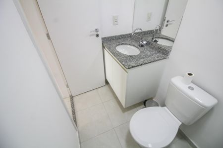 Apartamento à venda com 62m², 2 quartos e 2 vagasBanheiro Social