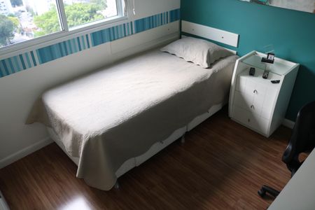 Apartamento à venda com 110m², 3 quartos e 2 vagasQuarto 2