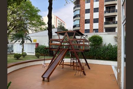 Apartamento à venda com 110m², 3 quartos e 2 vagasÁrea comum - Playground