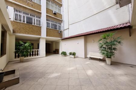 Apartamento à venda com 48m², 2 quartos e 1 vaga Apartamento à venda com 48m², 2 quartos e 1 vagaÁrea comum