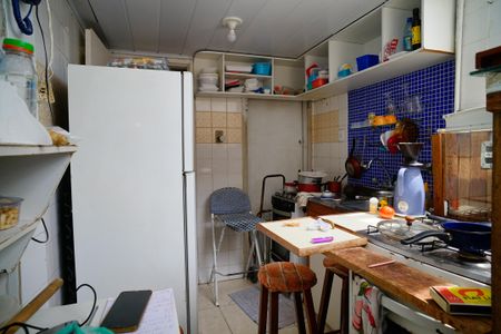 Apartamento à venda com 48m², 2 quartos e 1 vaga Apartamento à venda com 48m², 2 quartos e 1 vagaCozinha