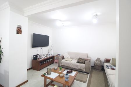 Sala de casa à venda com 5 quartos, 212m² em Jardim Ubirajara, São Paulo