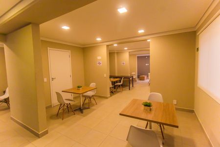 Apartamento para alugar com 33m², 2 quartos e sem vagaÁrea comum - Salão de Festas