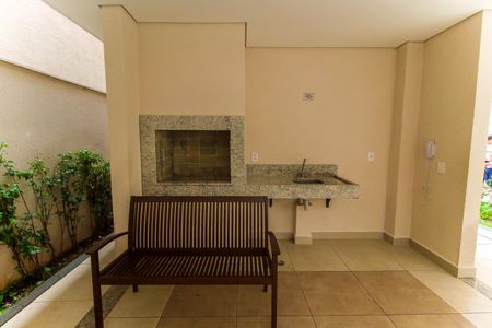 Apartamento para alugar com 33m², 2 quartos e sem vagaÁrea comum - Churrasqueira