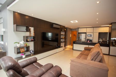 Apartamento para alugar com 110m², 2 quartos e 2 vagasSala