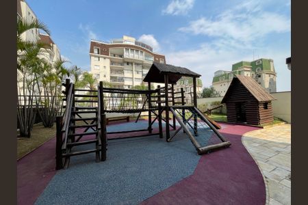 Apartamento à venda com 120m², 3 quartos e 3 vagasÁrea comum - Playground