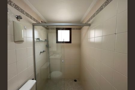 Apartamento à venda com 120m², 3 quartos e 3 vagasBanheiro do Quarto 2