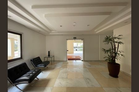 Apartamento à venda com 120m², 3 quartos e 3 vagasHall