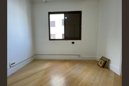 Apartamento à venda com 120m², 3 quartos e 3 vagasQuarto 3