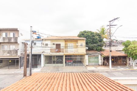 Casa à venda com 170m², 3 quartos e 2 vagas Casa à venda com 170m², 3 quartos e 2 vagasVista