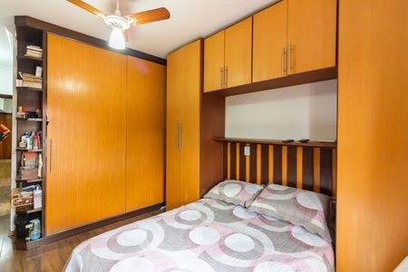 Casa à venda com 170m², 3 quartos e 2 vagas Casa à venda com 170m², 3 quartos e 2 vagasSuíte