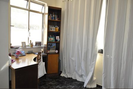 Apartamento à venda com 80m², 3 quartos e 1 vagaSala