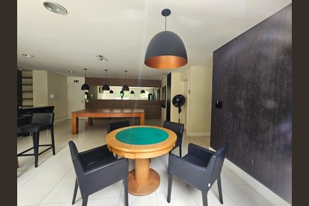 Apartamento para alugar com 80m², 2 quartos e 2 vagasSalão de jogos