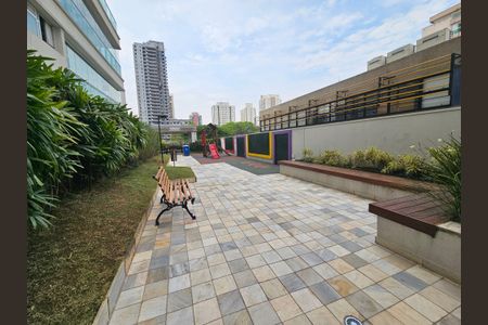 Apartamento para alugar com 80m², 2 quartos e 2 vagasÁrea comum - Playground