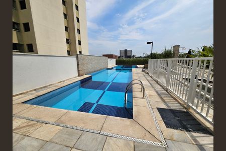 Apartamento para alugar com 80m², 2 quartos e 2 vagasÁrea comum - Piscina