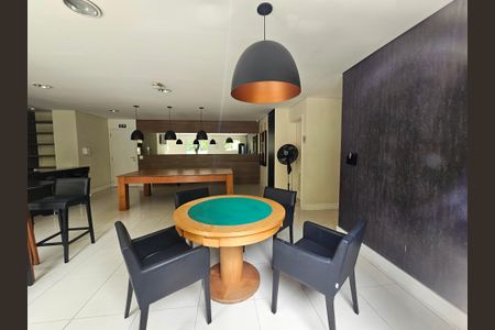 Apartamento para alugar com 80m², 2 quartos e 2 vagasSalão de jogos