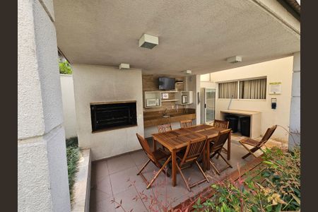 Apartamento para alugar com 80m², 2 quartos e 2 vagasÁrea comum - Churrasqueira