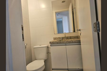 Apartamento para alugar com 80m², 2 quartos e 2 vagasBanheiro