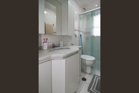 Banheiro de apartamento para alugar com 1 quarto, 37m² em Bela Vista, São Paulo