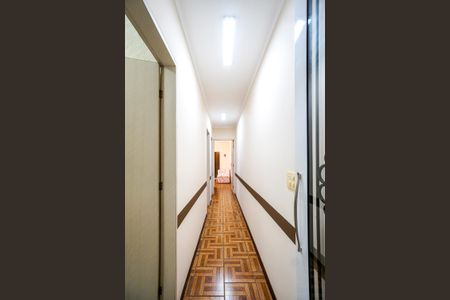 Casa à venda com 450m², 6 quartos e 4 vagasCasa 1 - Corredor